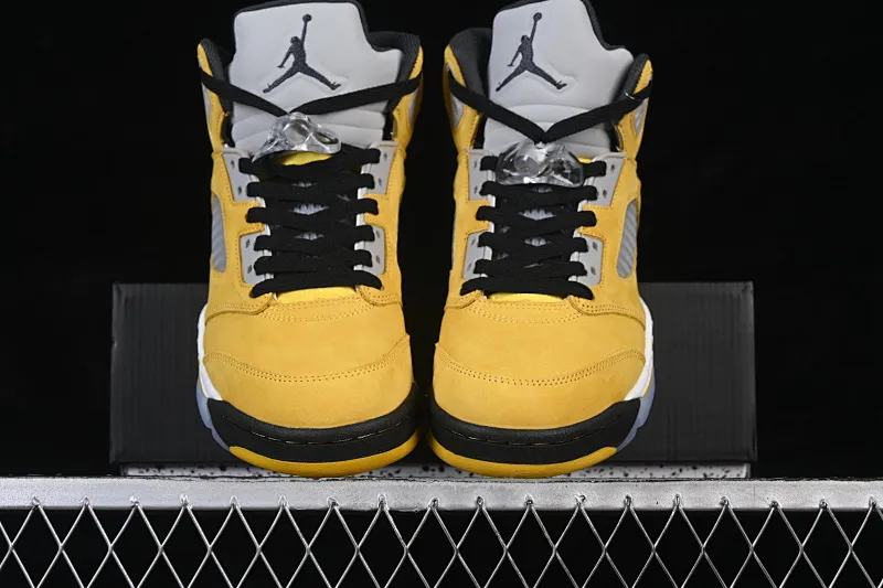 All categories Air Jordan Jordan series basketball shoes Air Jordan 5 TG version Air Jordan 5 Retro "Tokyo" AJ5 Joe 5 Tokyo limited first-layer basketball shoes IO3372-700